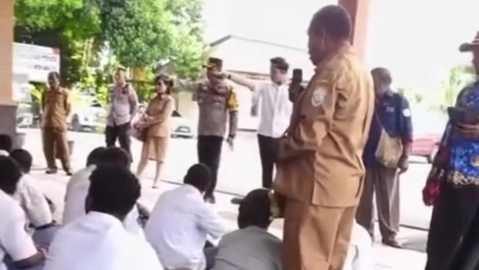 Sedisdik Nabire Minta Maaf usai Viral Tendang Siswa Demo MBG